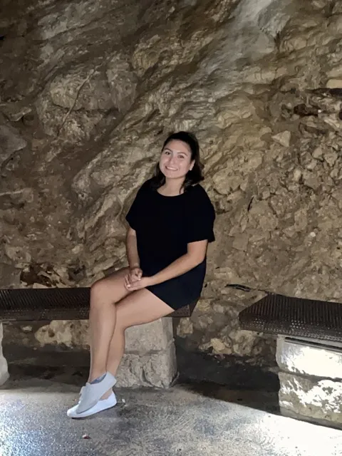 Laura Sejas team member bio picture
