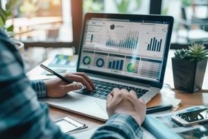 digital marketer creating a pay-per-click (PPC) campaign